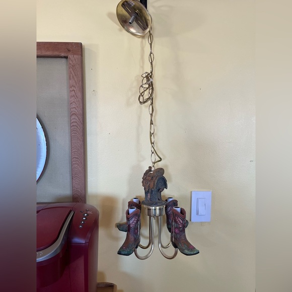 Rustic OOAK Cowboy Boot Chandelier - Picture 16 of 16